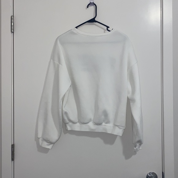 Shein sweatshirt - Picture 2 of 3